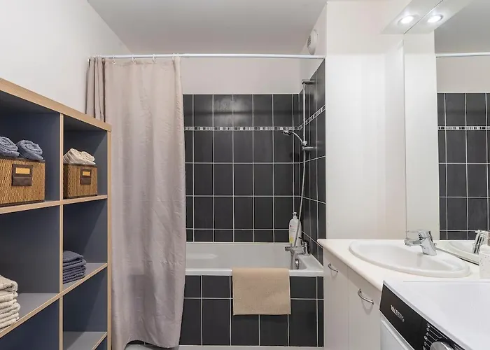 L'horizon St Roch, Vue Sur Centre-ville Et Garage